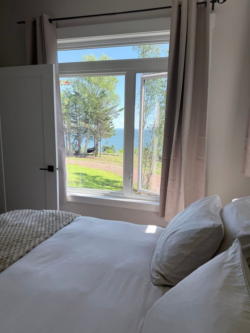 View of the Bay of Fundy from the queen bed